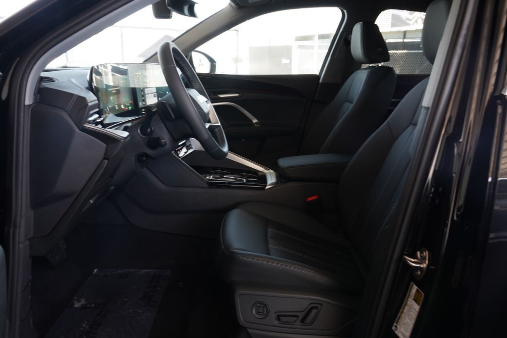 Thumbnail: 2026 Audi Q5 - 6