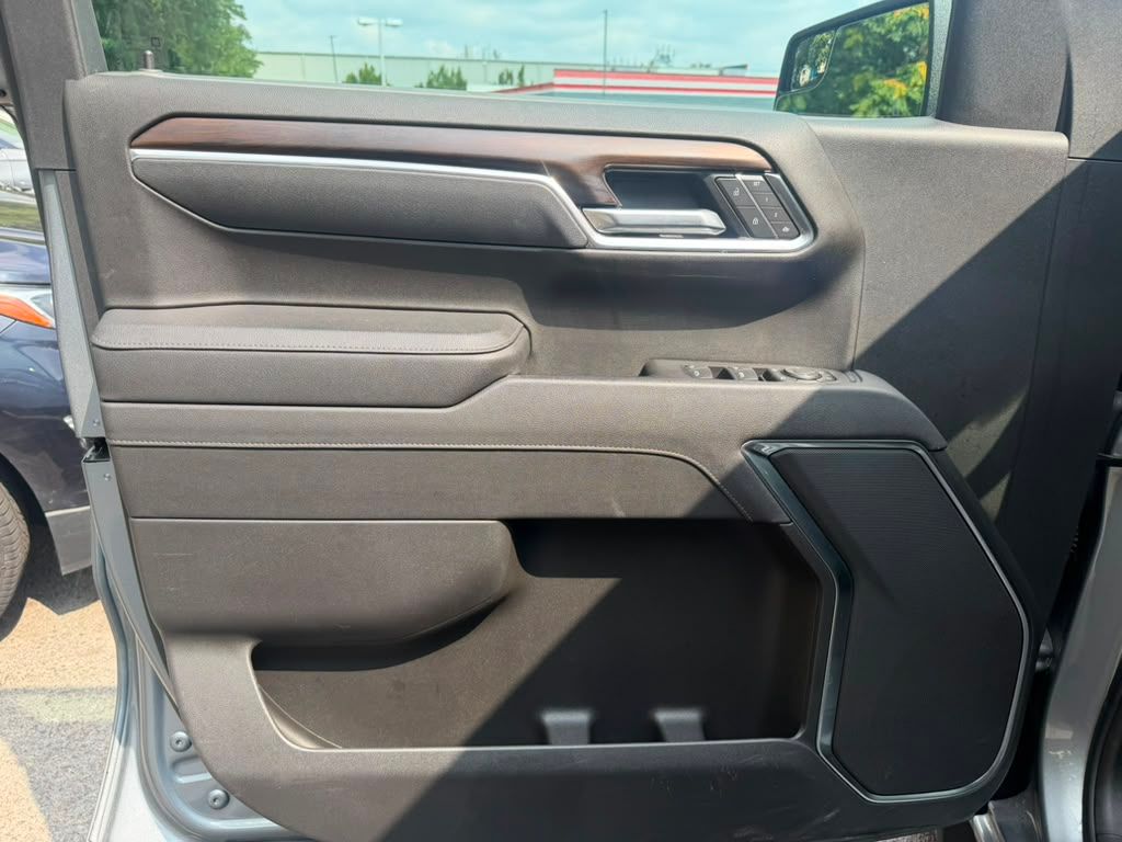 Used 2025 GMC Sierra 1500 Truck