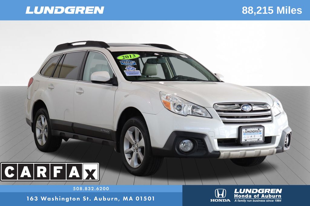 2013 Subaru Outback's photo