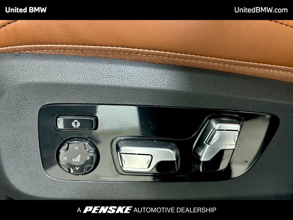 2026 BMW X7 xDrive40i 12