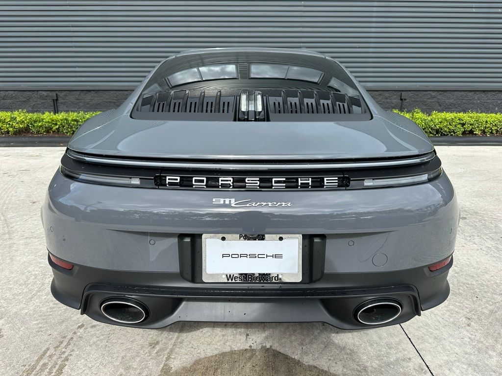 Thumbnail: 2026 Porsche 911 - 12