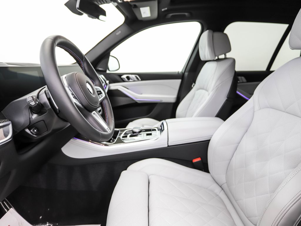 Thumbnail: 2026 BMW X5 - 11