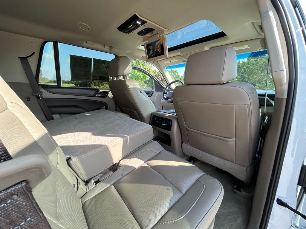 2017 Chevrolet Tahoe Premier 24