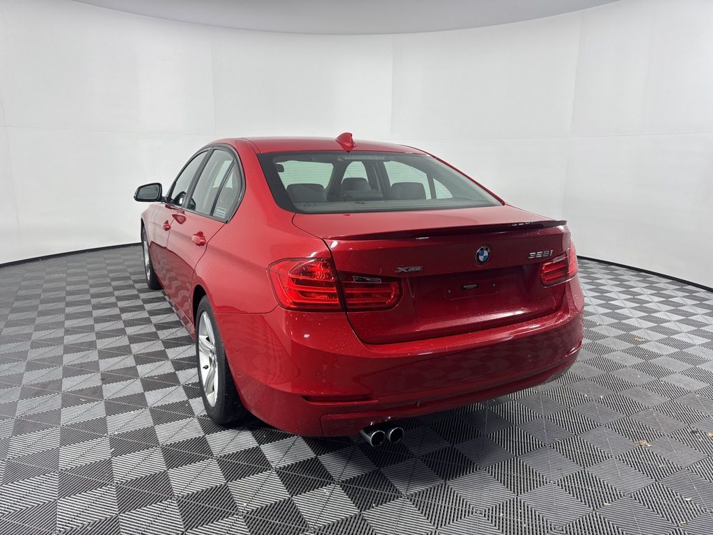 Thumbnail: 2015 BMW 3 Series - 7