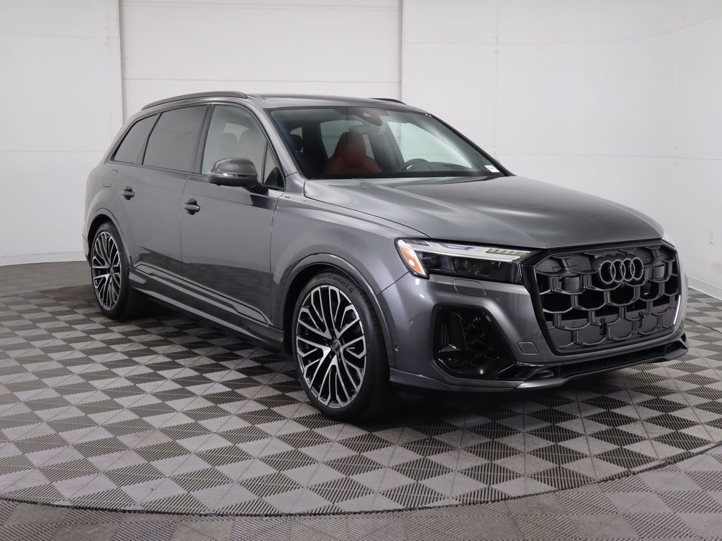 2025 Audi SQ7  3