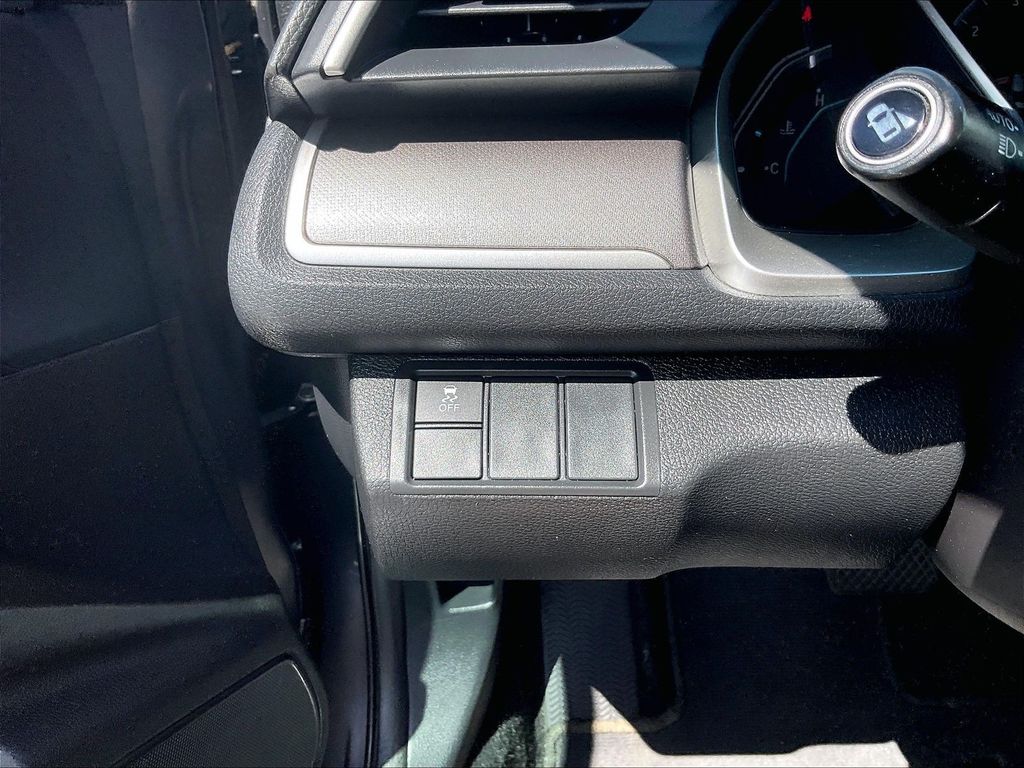 2016 Honda Civic — photo 27