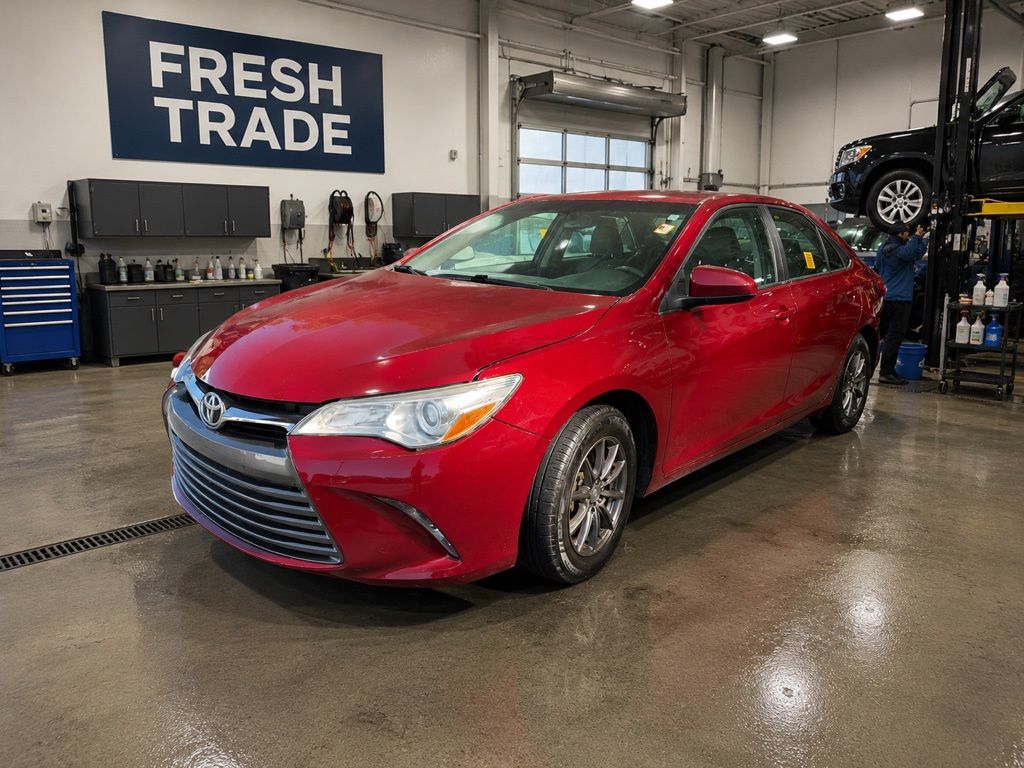 2015 Toyota Camry 2.5 Auto LE's photo