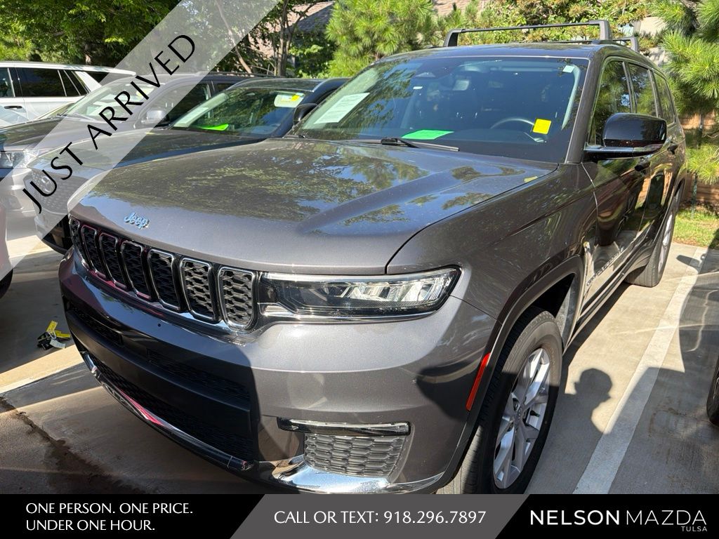 2022 Jeep Grand Cherokee L Limited 4x4's photo