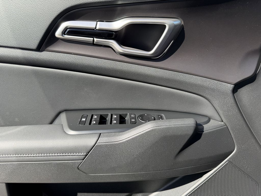 new 2026 Kia Sportage car, priced at $28,341