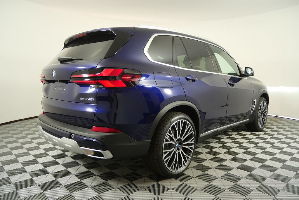 Thumbnail: 2026 BMW X5 - 3