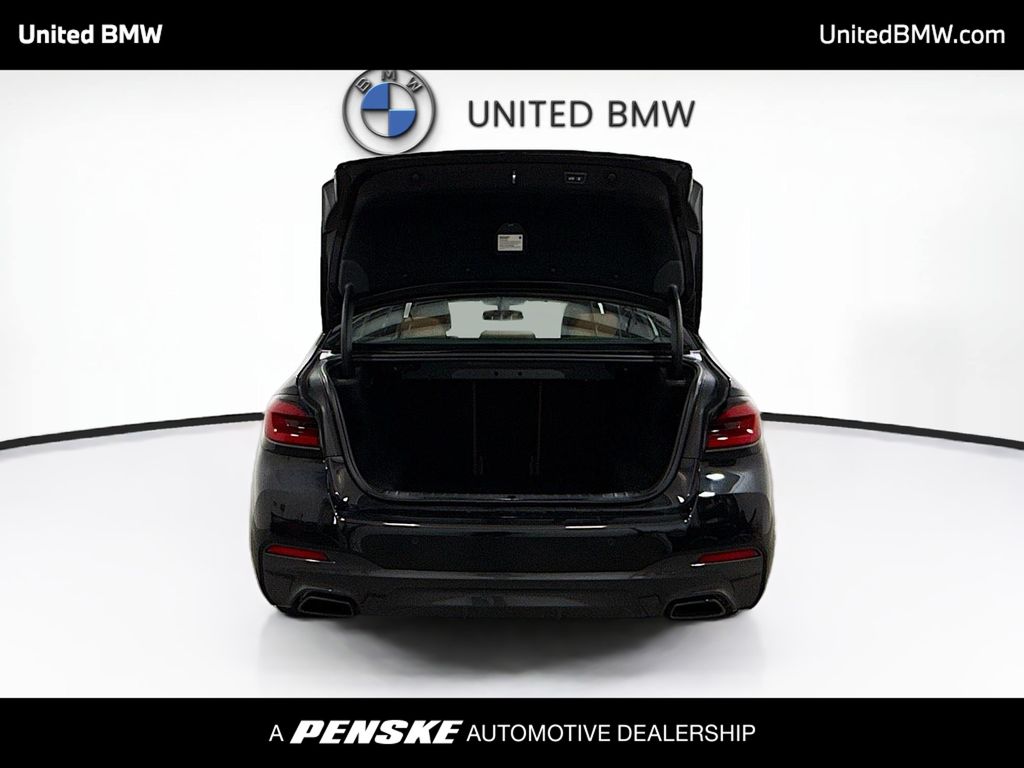 Thumbnail: 2023 BMW 5 Series - 14