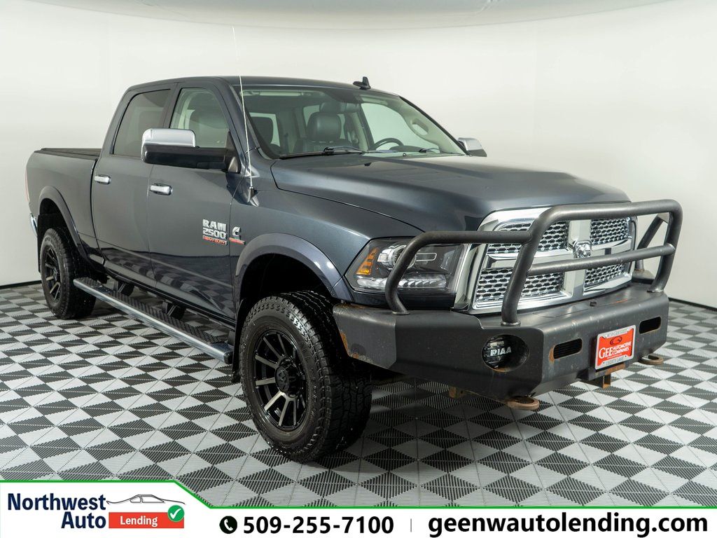 2015 RAM 2500 Laramie Crew Cab 4WD