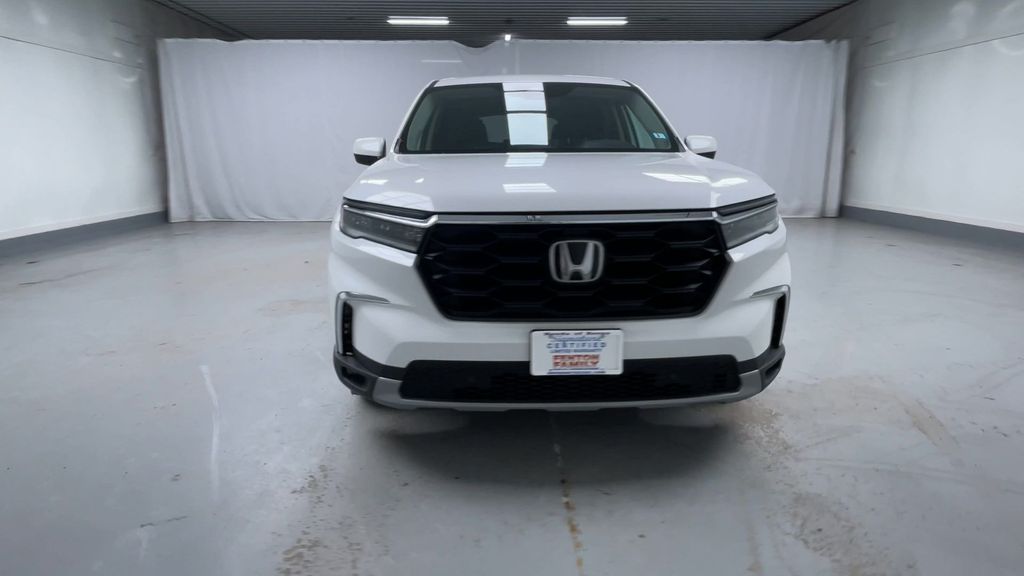 2025 Honda Pilot EX-L photo 3