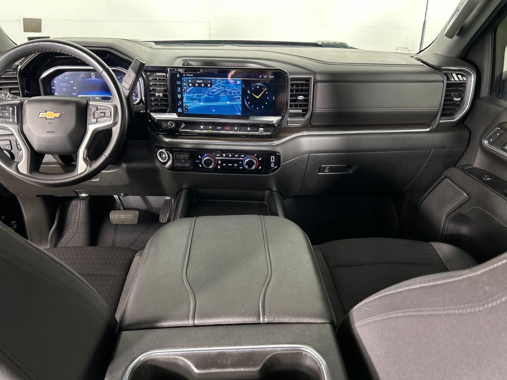 Used 2024 Black Chevrolet LT image 20