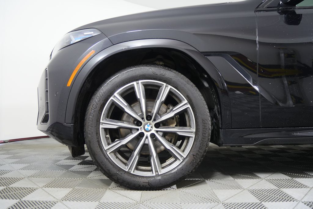 Thumbnail: 2025 BMW X6 - 7