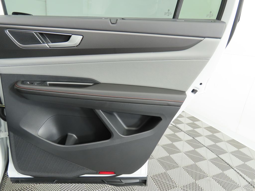 Thumbnail: 2026 Volkswagen Atlas - 28