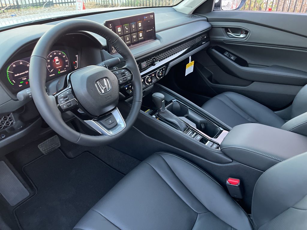 Thumbnail: 2025 Honda Accord - 11