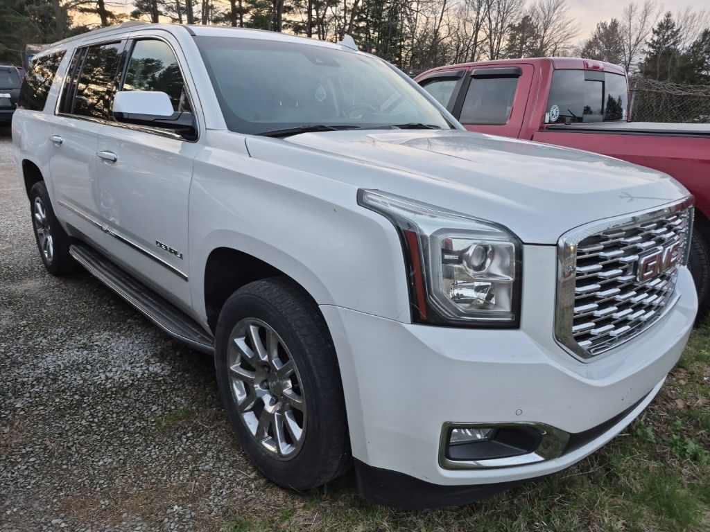 2018 GMC Yukon XL Denali 4WD Blanco (White Frost Tricoat) SUV/Crossover Todo terreno