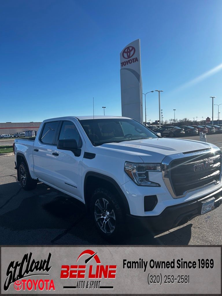 2019 GMC Sierra 4WD Crew Cab Standard Box's photo