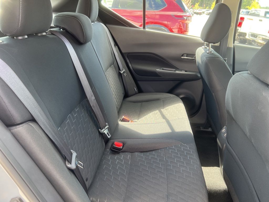 2024 Boulder Gray Pearl Nissan Kicks SV FWD SUV