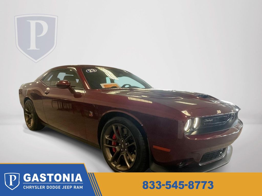 Octane Red Pearlcoat 2023 Dodge Challenger R/T Scat Pack RWD Coupe Rear-Wheel Drive 8-Speed Automatic