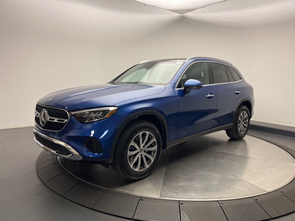 Thumbnail: 2026 Mercedes-Benz GLC - 3