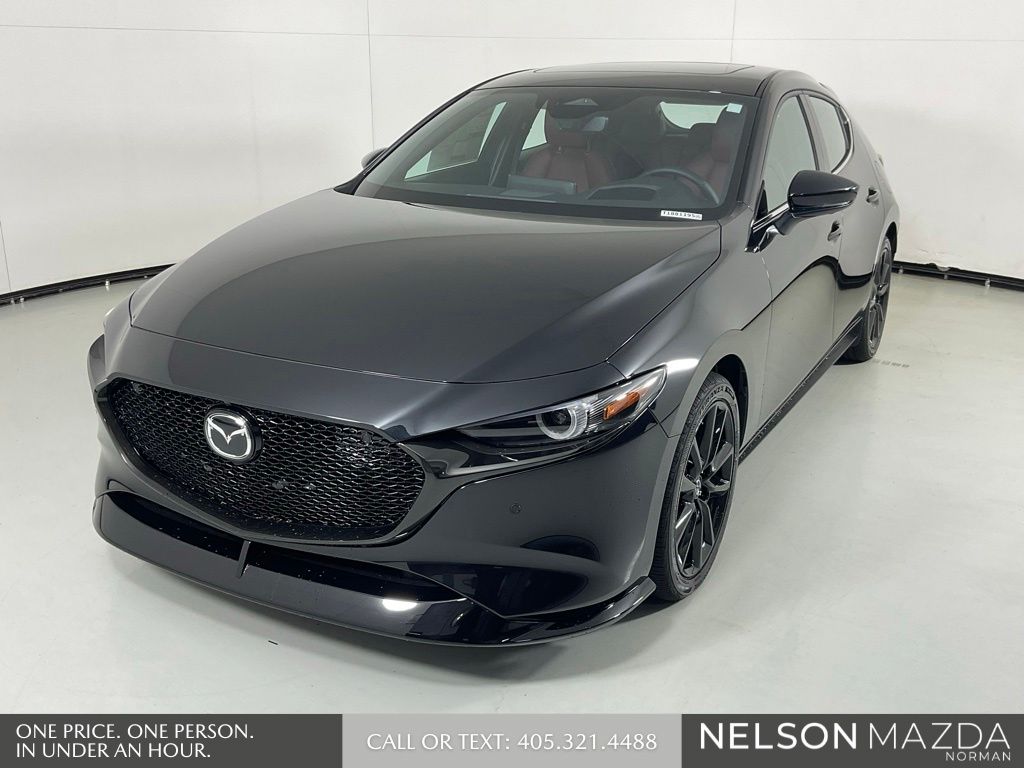 2026 Mazda CX-3 Premium Plus 2.5 AT 5-Door SKYACTIV AWD's photo