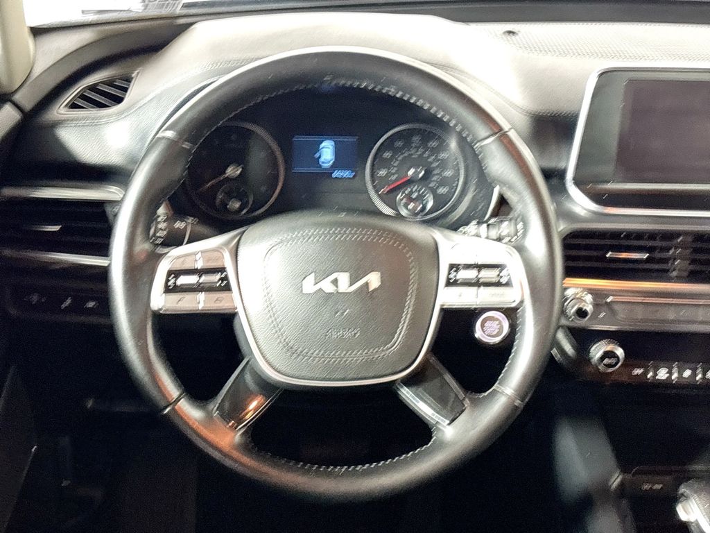 2022 Kia Telluride LX