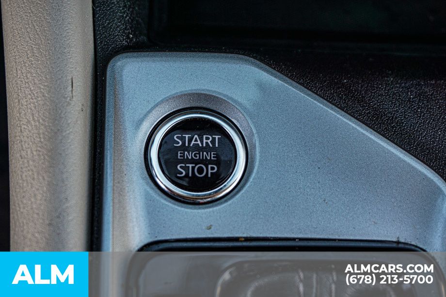 Used 2025 Black Nissan 2.5 SV image 41