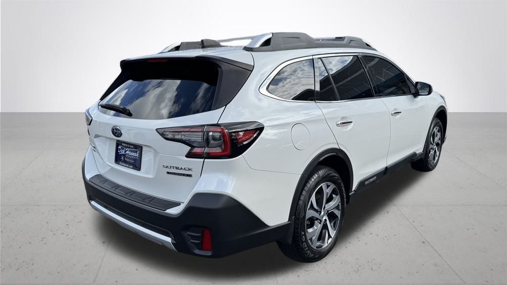 2022 Subaru Outback Touring XT