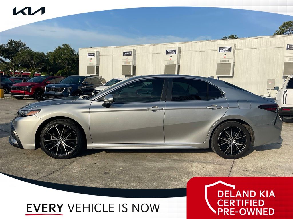 Used 2022 Toyota Camry Sedan