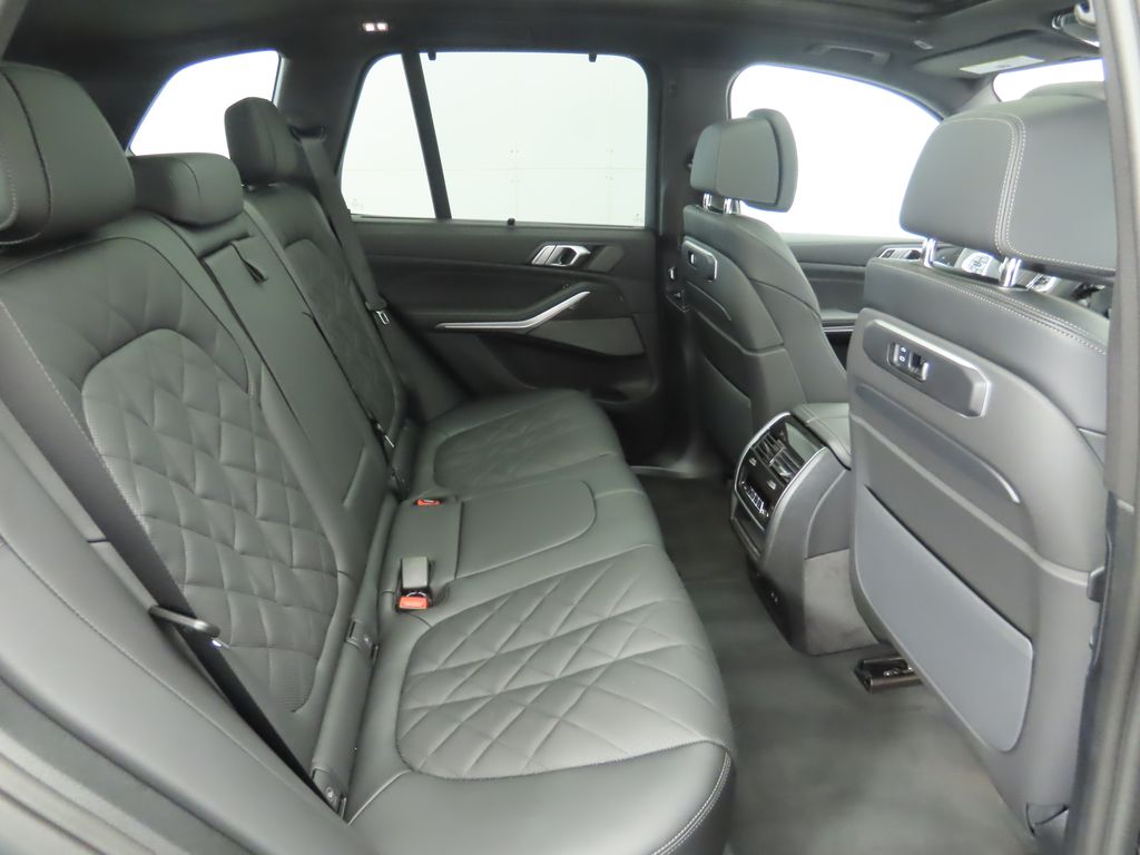 Thumbnail: 2026 BMW X5 - 23