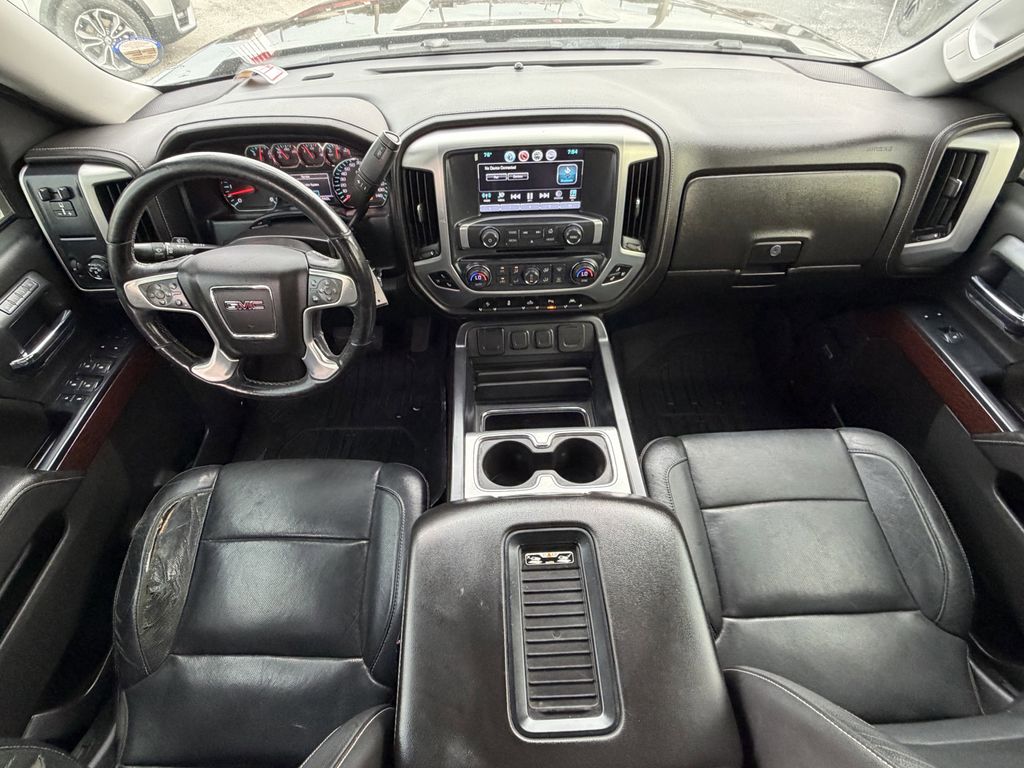 used 2018 GMC Sierra 1500 car, priced at $20,992