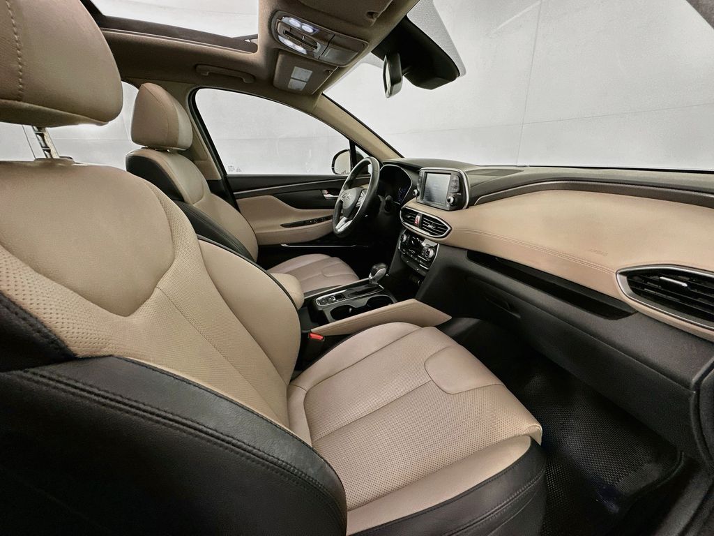 Thumbnail: 2020 Hyundai Santa Fe - 29