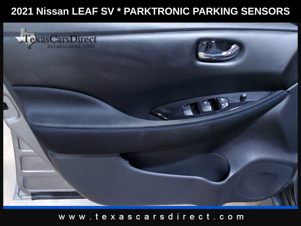 2021 Nissan LEAF SV photo