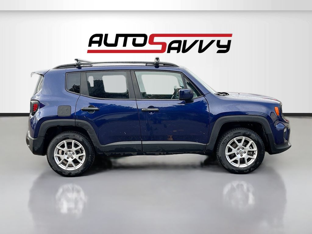Used 2021 Blue Jeep Latitude image 8