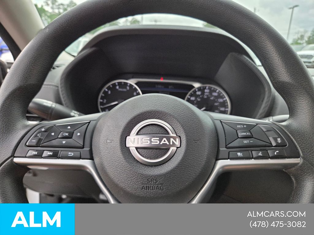 Used 2024 White Nissan SV image 22