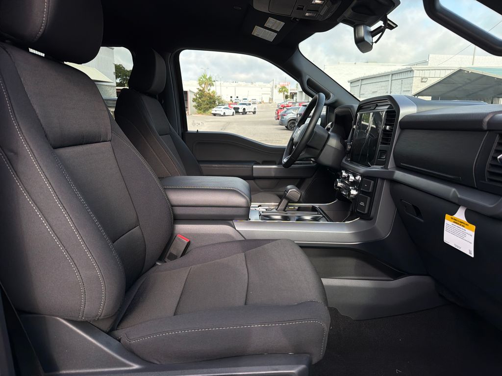 New 2026 Gray Ford XLT image 28