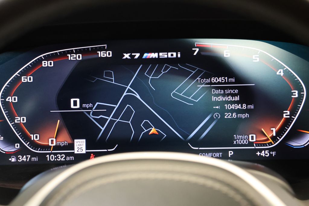 Thumbnail: 2022 BMW X7 - 21