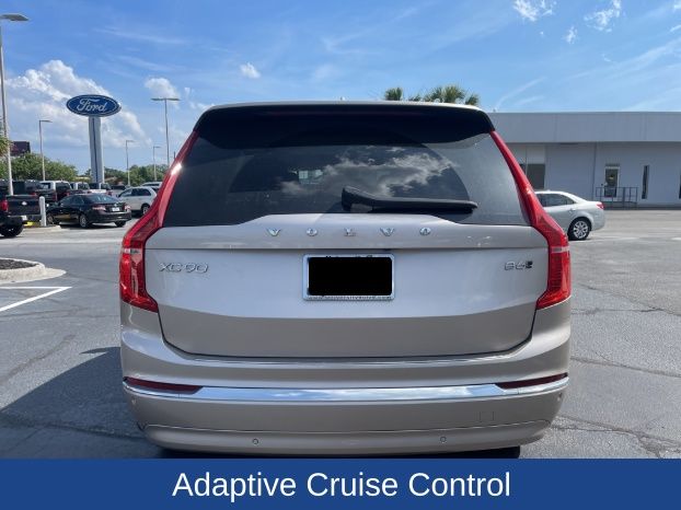2023 Volvo XC90 B6 Ultimate Bright Theme 7P