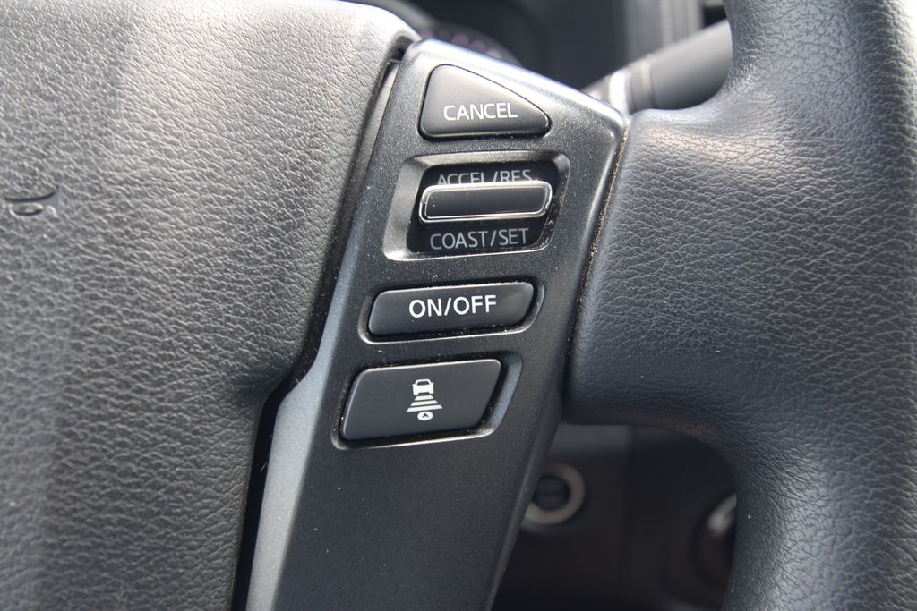 Used 2024 Nissan Frontier Truck