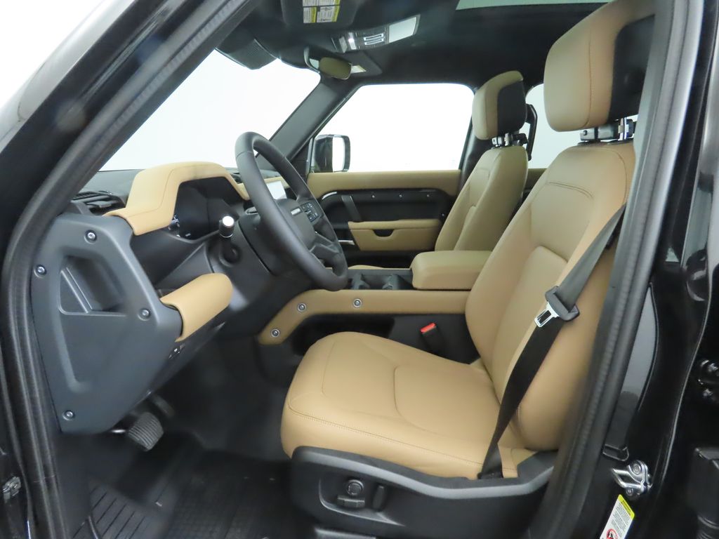 2025 Land Rover Defender 110 20