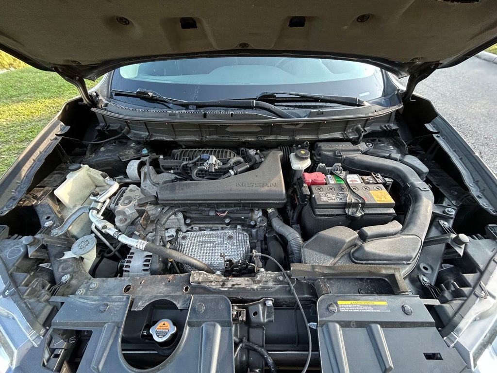 2019 Nissan Rogue SV 11