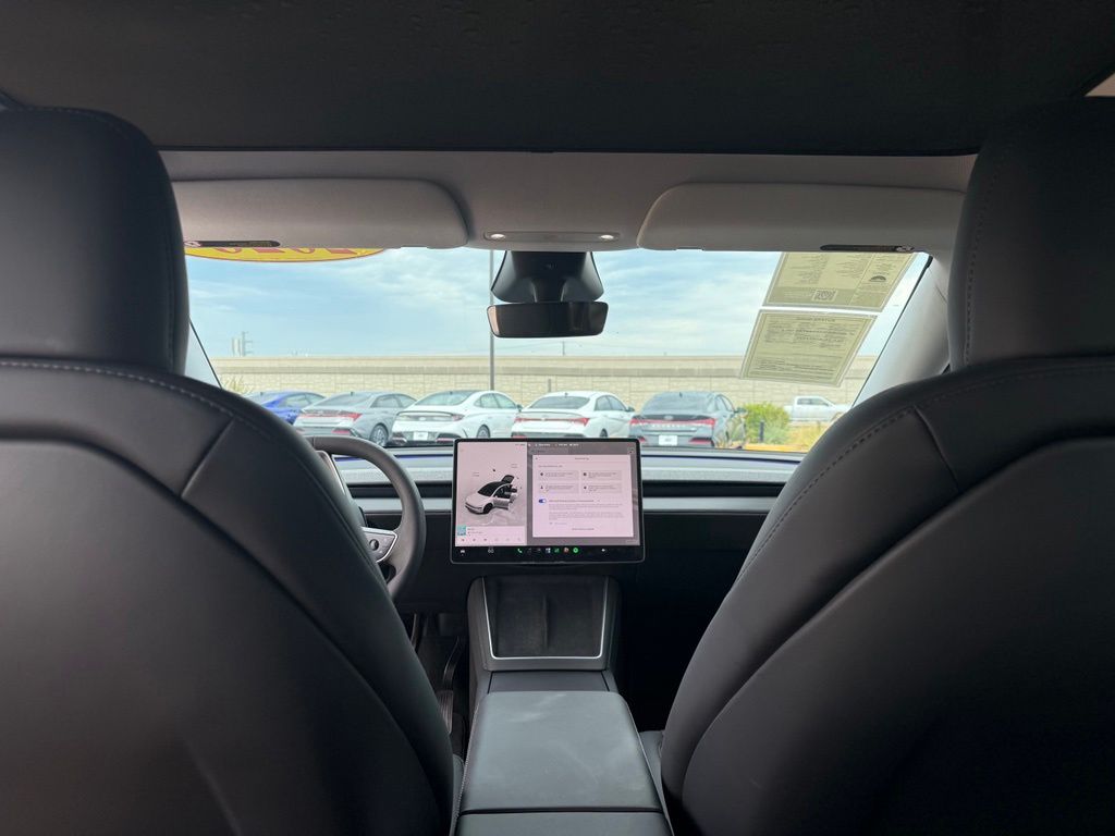 Thumbnail: 2026 Tesla Model Y - 14