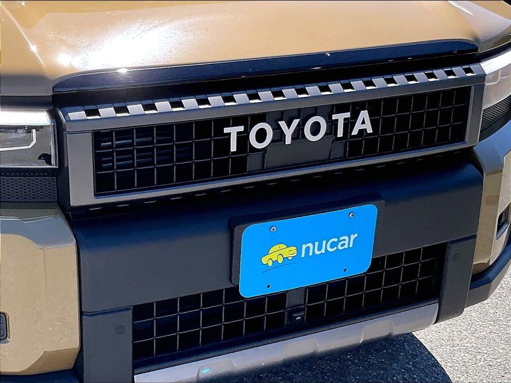 2025 Toyota Land Cruiser — photo 32