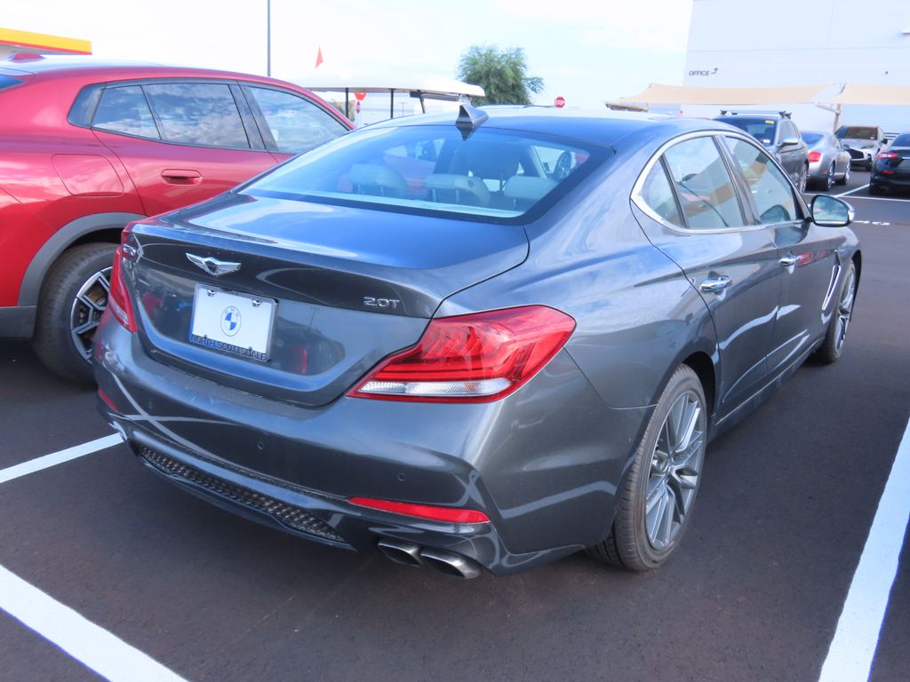 Thumbnail: 2019 Genesis G70 - 3