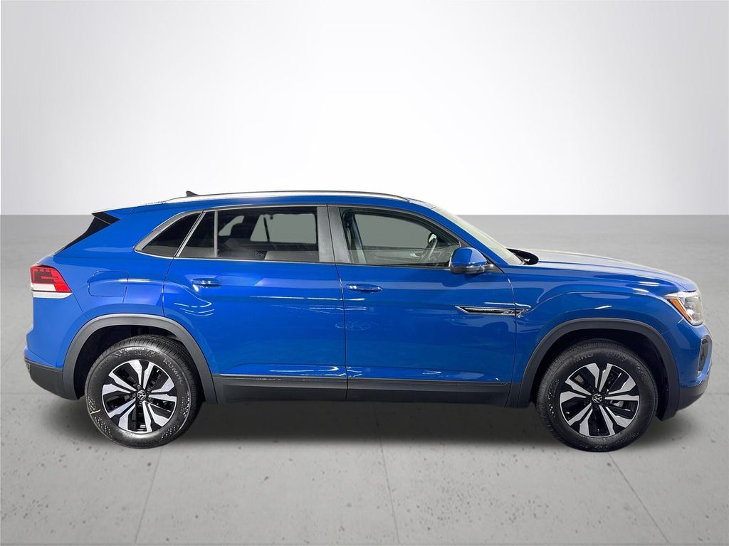 2025 Volkswagen Atlas Cross Sport 2.0T SE