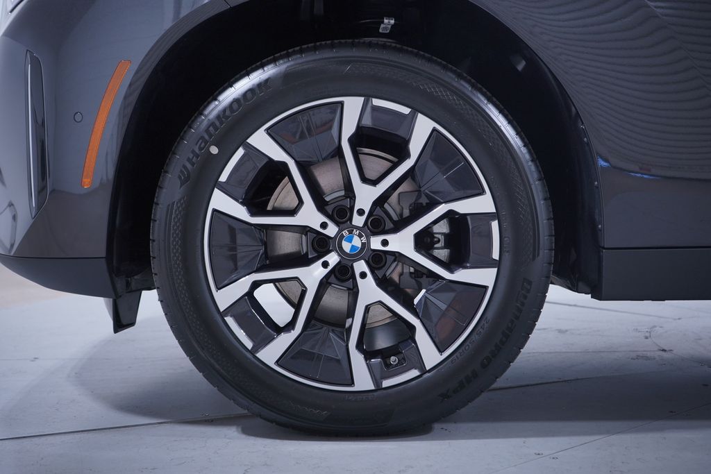 Thumbnail: 2026 BMW X3 - 2