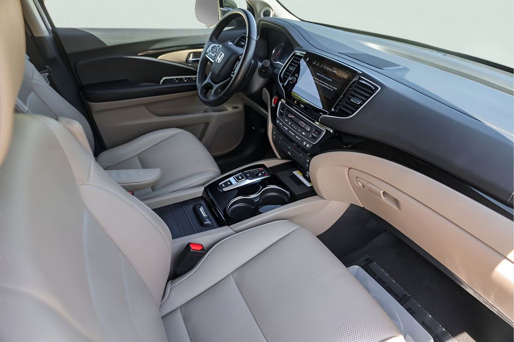 Used Car 2019 Honda Pilot  Elite For Sale Under $30,000 In Austin, Texas