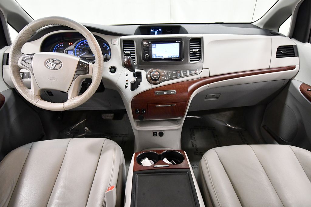 Used 2014 Toyota Sienna Van
